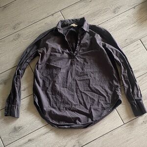 Lou & Grey dark gray shirt